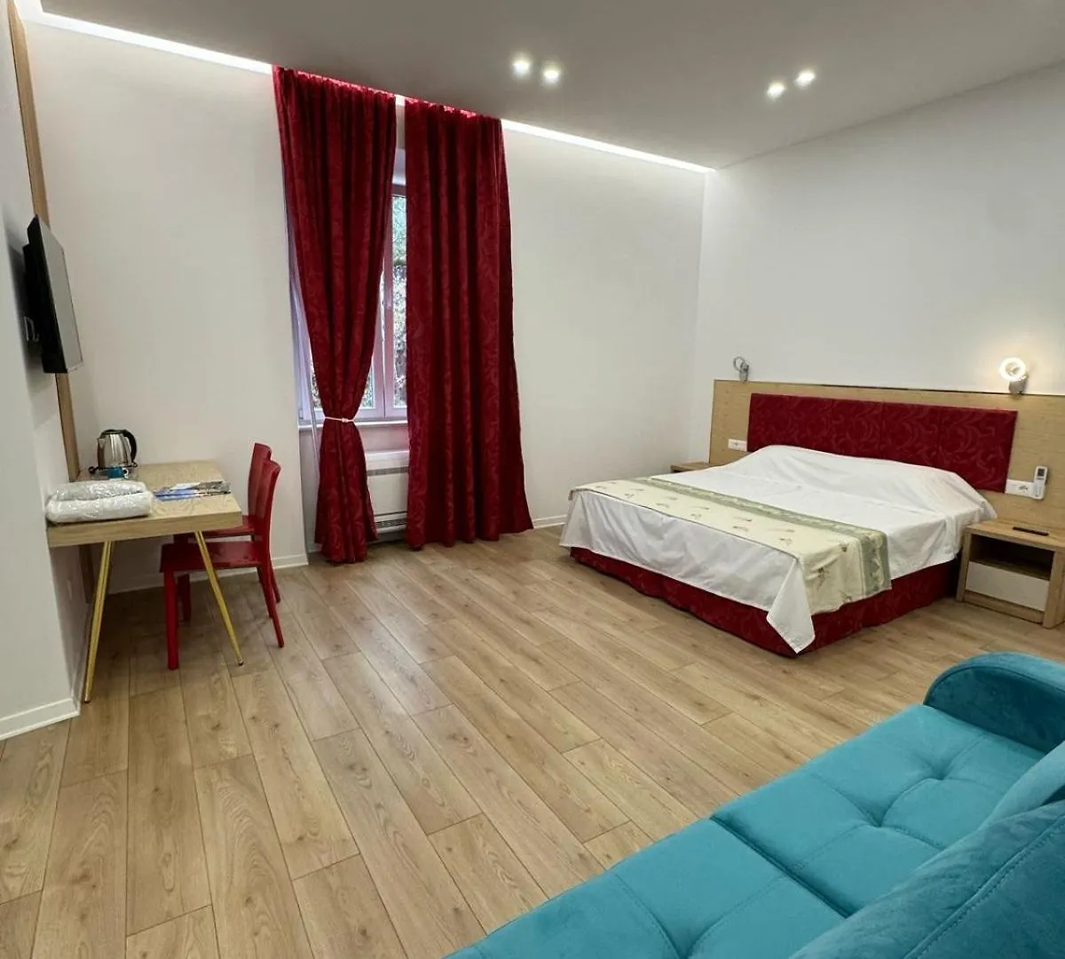 Apartment Blloku Room Moskat 2 Tirana